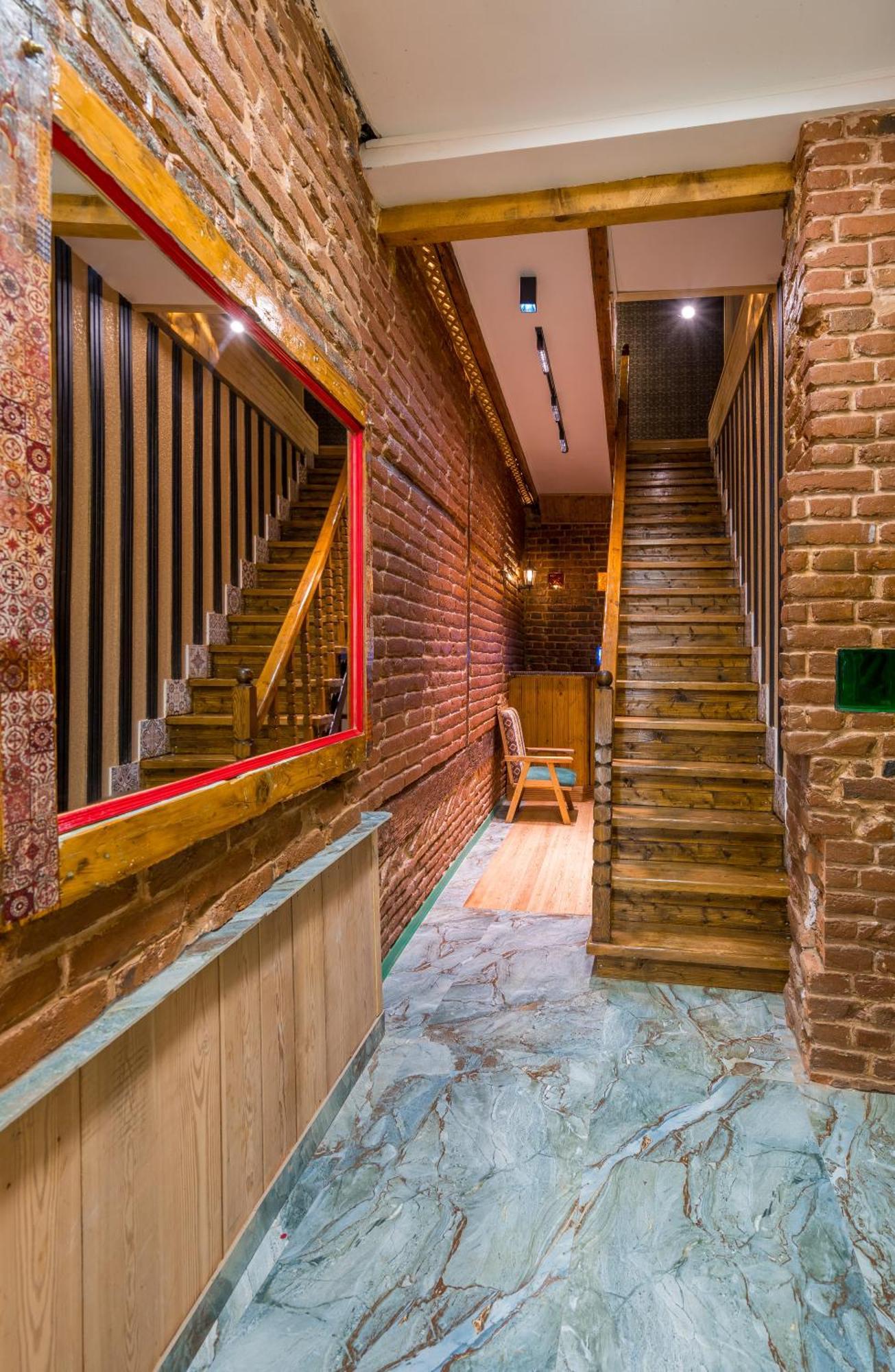Apart View Hotel & Spa Tbilisi Buitenkant foto